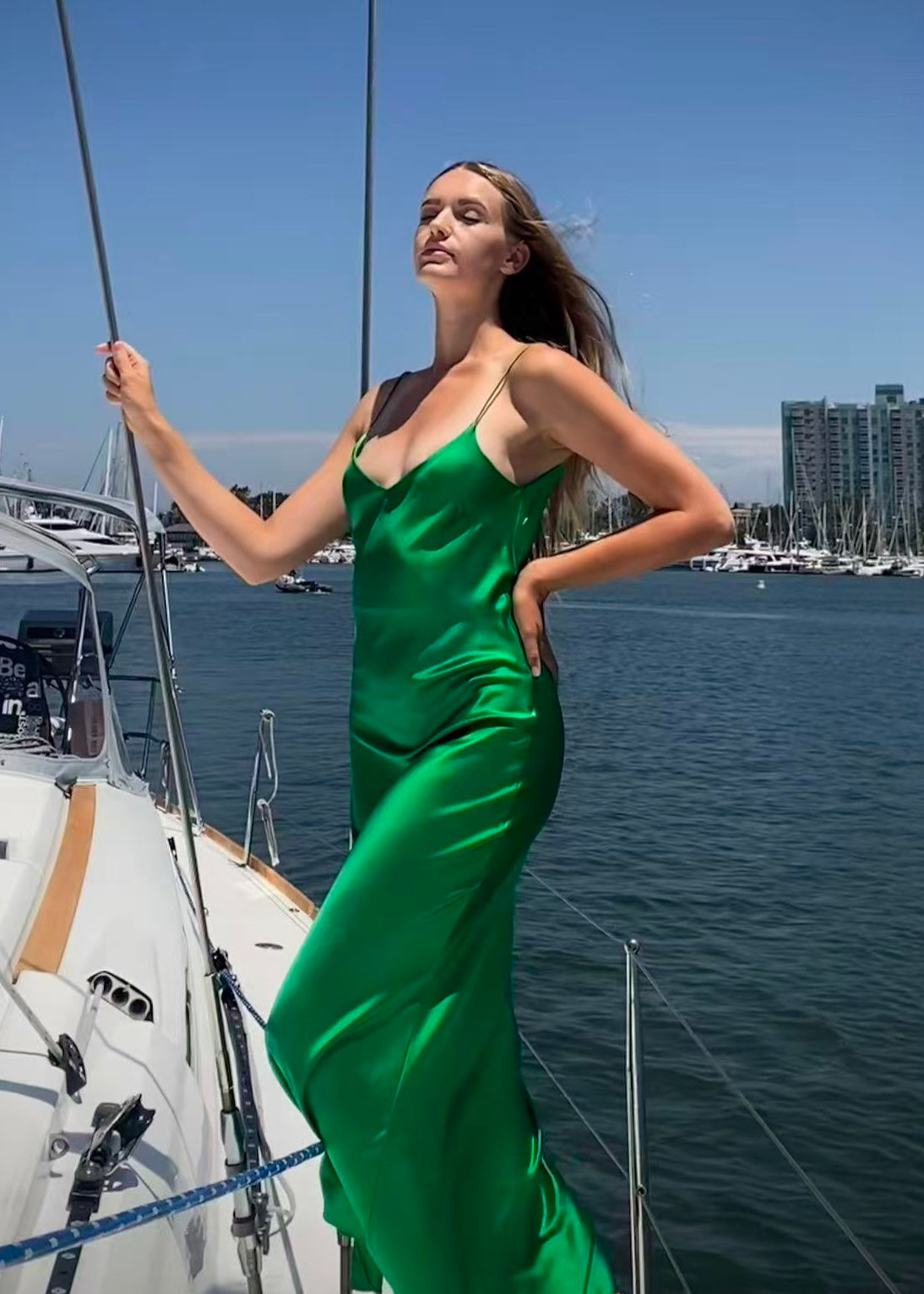 18cb11137bacbea9930d48adee683df